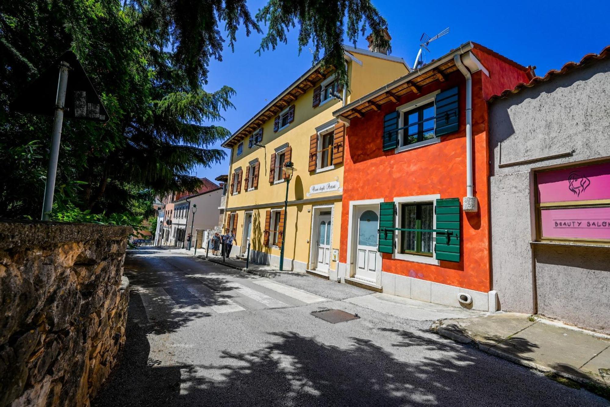 Отель Casa Degli Artisti Ровинь Номер фото